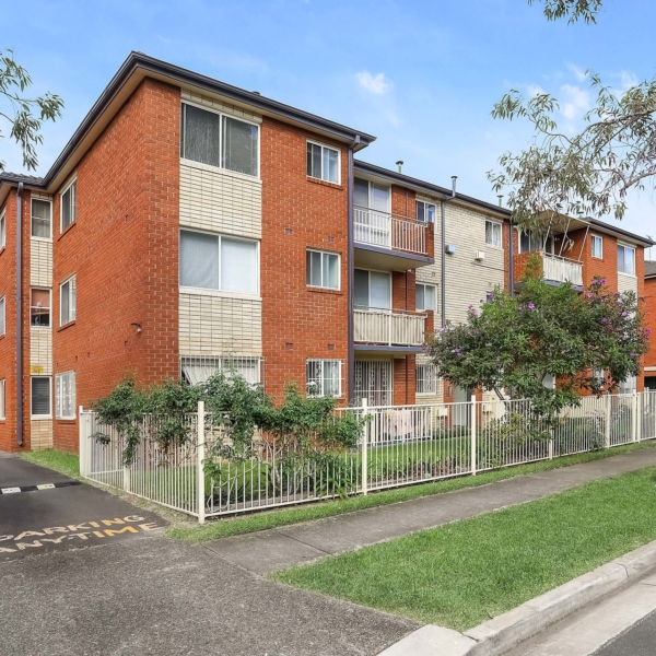 9/1 Mascot Drive, Eastlakes  NSW  2018